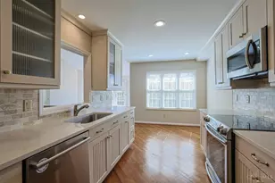 5690 Windridge View, Columbia Township, OH 45243 - Photo 13