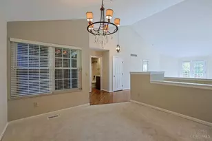 5690 Windridge View, Columbia Township, OH 45243 - Photo 9