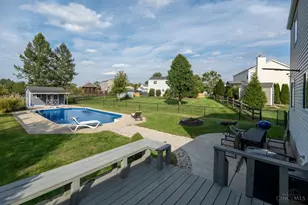 7524 Sussex Dr, West Chester, OH 45069 - Photo 23