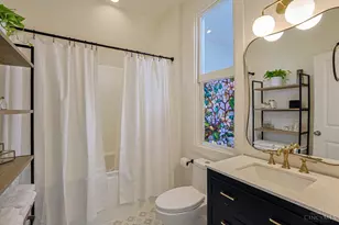 1923 Bigelow St, Cincinnati, OH 45219 - Photo 17