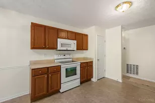 225 Compass Ct, New Richmond, OH 45157 - Photo 9