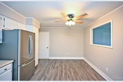 5947 Gilmore Drive, Fairfield, OH 45014 - Photo 9