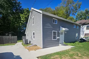 113 N 1st St, Trenton, OH 45067 - Photo 1