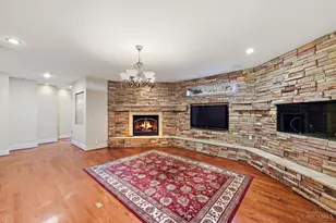 7096 Hollywood Dr, West Chester, OH 45069 - Photo 17