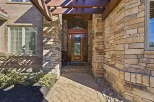 7096 Hollywood Dr, West Chester, OH 45069 - Photo 3
