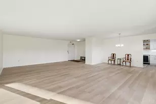 2444 Madison Rd, Cincinnati, OH 45208 - Photo 13