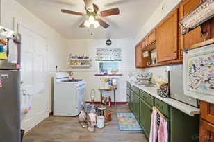 1716 Carrahen Ave, Cincinnati, OH 45237 - Photo 5