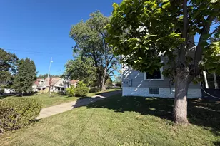 3758 Ebenezer Rd, Green Township, OH 45248 - Photo 3