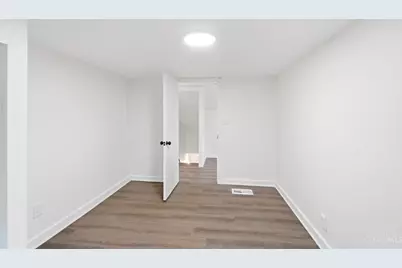 2710 Carroll Avenue, Cincinnati, OH 45248 - Photo 27