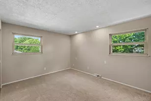 5494 Cleander Dr, Delhi Township, OH 45238 - Photo 11