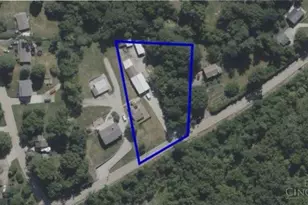 6320 Brierly Creek Rd, Green Township, OH 45247 - Photo 3