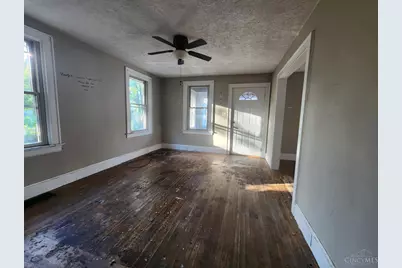 1833 Emerson Avenue, Cincinnati, OH 45239 - Photo 5