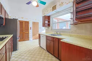2948 Blue Haven Terrace, Cincinnati, OH 45238 - Photo 17
