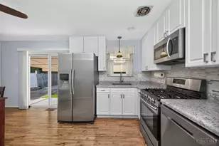3753 Hermes Dr, Colerain Township, OH 45247 - Photo 9