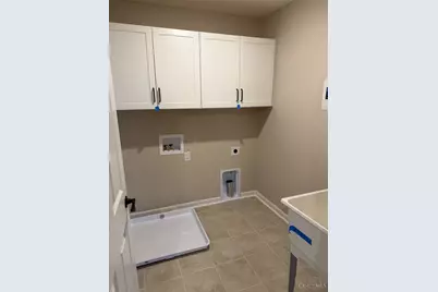 7241 Grandpoint Drive, West Chester, OH 45069 - Photo 23
