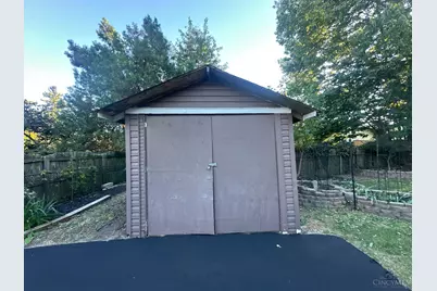 3257 Daytona Avenue, Cincinnati, OH 45211 - Photo 89