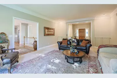 285 Ashley Court, Wyoming, OH 45215 - Photo 11
