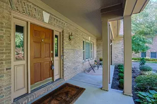 285 Ashley Ct, Wyoming, OH 45215 - Photo 5