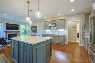 285 Ashley Ct, Wyoming, OH 45215 - Photo 21