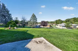3926 Harvestridge Dr, Green Township, OH 45211 - Photo 39
