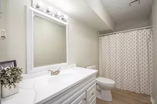 1560 Bowman Dr, Xenia, OH 45385 - Photo 7