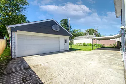 1560 Bowman Drive, Xenia, OH 45385 - Photo 33