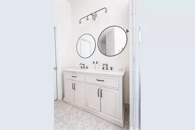 2518 May Street, Cincinnati, OH 45206 - Photo 21