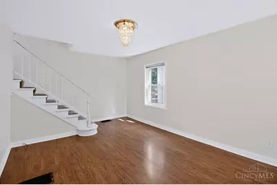 4126 Lora Avenue, Cheviot, OH 45211 - Photo 5