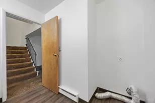 1962 Larkswood Dr, Dayton, OH 45417 - Photo 7