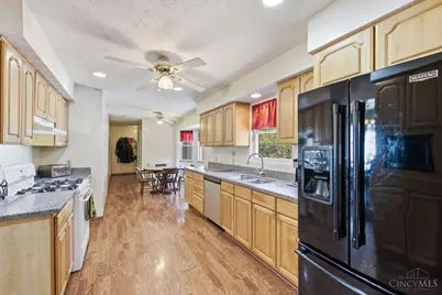 7870 Surreywood Drive, Miami Township, OH 45052 - Photo 23