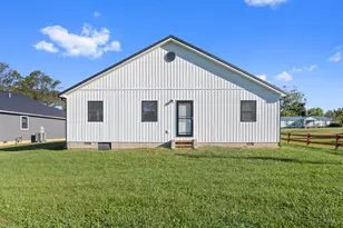 595 High St, Tiffin Twp, OH 45693 - Photo 5