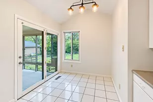 949 Carson Dr, Lebanon, OH 45036 - Photo 5