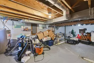 2815 Ashland Ave, Cincinnati, OH 45206 - Photo 29