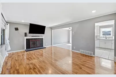 5681 Windview Drive, Cincinnati, OH 45248 - Photo 3
