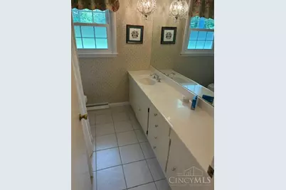 550 Carlisle Avenue, Hamilton, OH 45013 - Photo 9