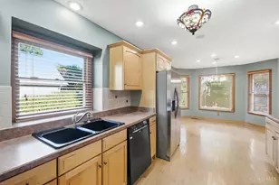 1589 Rockleigh Rd, Washington Twp, OH 45458 - Photo 13