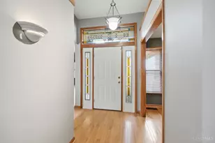 1589 Rockleigh Rd, Washington Twp, OH 45458 - Photo 9