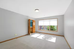 1589 Rockleigh Rd, Washington Twp, OH 45458 - Photo 19