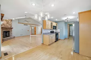 1589 Rockleigh Rd, Washington Twp, OH 45458 - Photo 11
