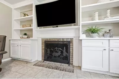 8218 Eagle Ridge Drive, West Chester, OH 45069 - Photo 15