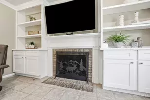 8218 Eagle Ridge Dr, West Chester, OH 45069 - Photo 15