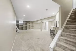 8218 Eagle Ridge Dr, West Chester, OH 45069 - Photo 59