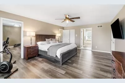 8218 Eagle Ridge Drive, West Chester, OH 45069 - Photo 37