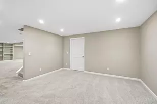 8218 Eagle Ridge Dr, West Chester, OH 45069 - Photo 69