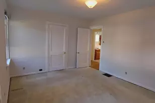 3281 Van Zandt Dr, Green Township, OH 45211 - Photo 21