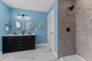 4270 Colerain Ave, Cincinnati, OH 45223 - Photo 23