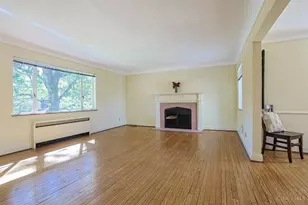 7561 Kirtley Dr, Sycamore Township, OH 45236 - Photo 11