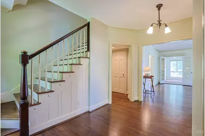 11 Weebetook Lane, Cincinnati, OH 45208 - Photo 5