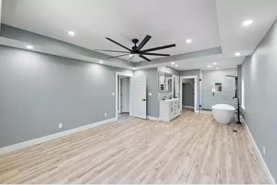 3947 Warwick Avenue, Cincinnati, OH 45229 - Photo 17