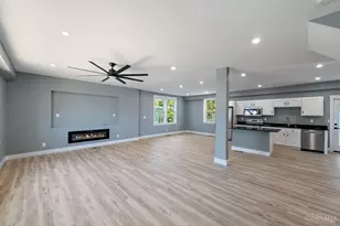 3947 Warwick Ave, Cincinnati, OH 45229 - Photo 3